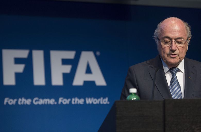 Sepp Blatter, Sepp Blatter Renuncia