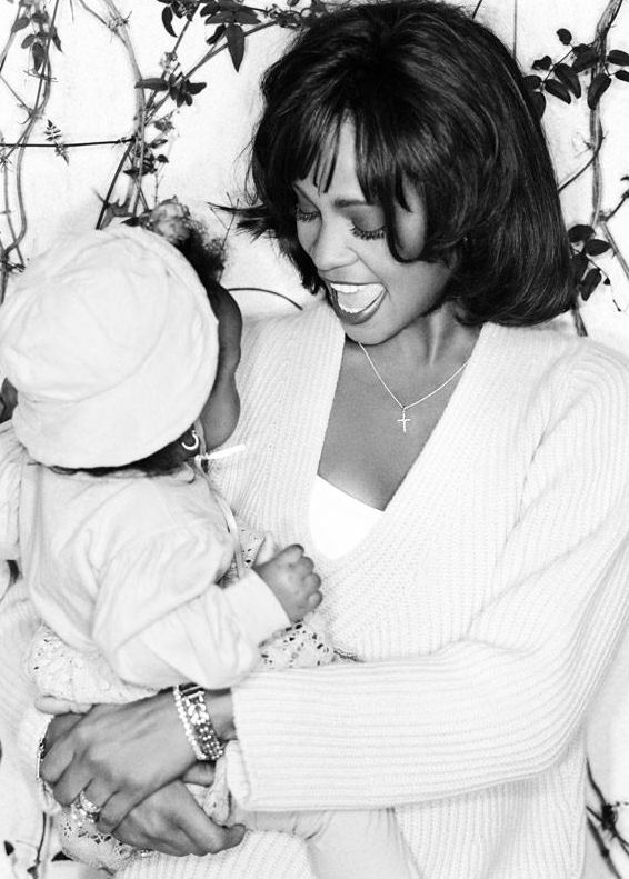 Bobbi Kristina, Whitney Houston