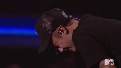 VÍDEO: Justin Bieber Actúa en los MTV Video Music Awards 2015