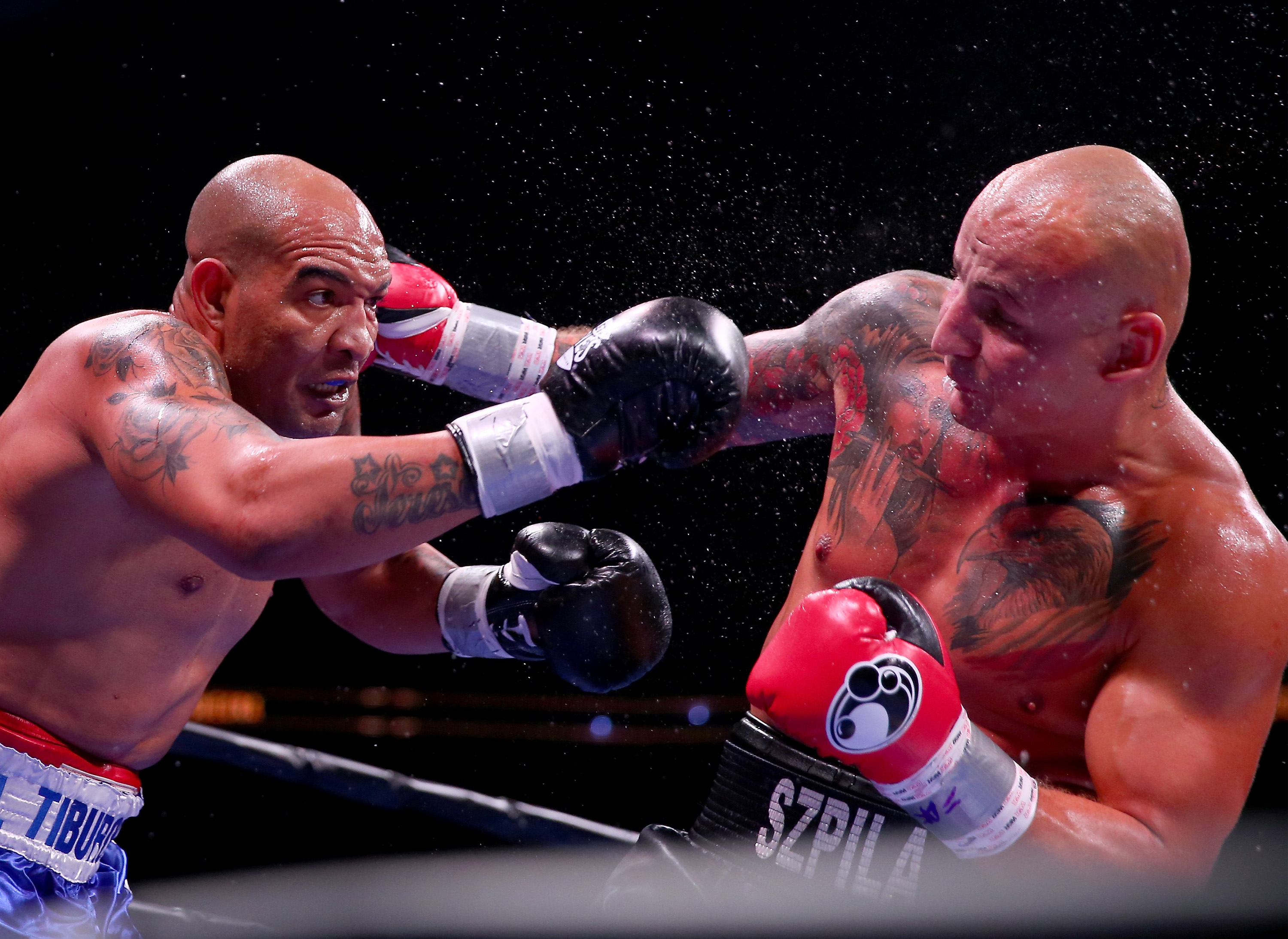 Artur Szpilka (R) en su reciente pelea contra Yasmany Consuegra en agosto de 2015. (Getty)