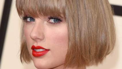 VER: Taylor Swift Abre los Grammys 2016