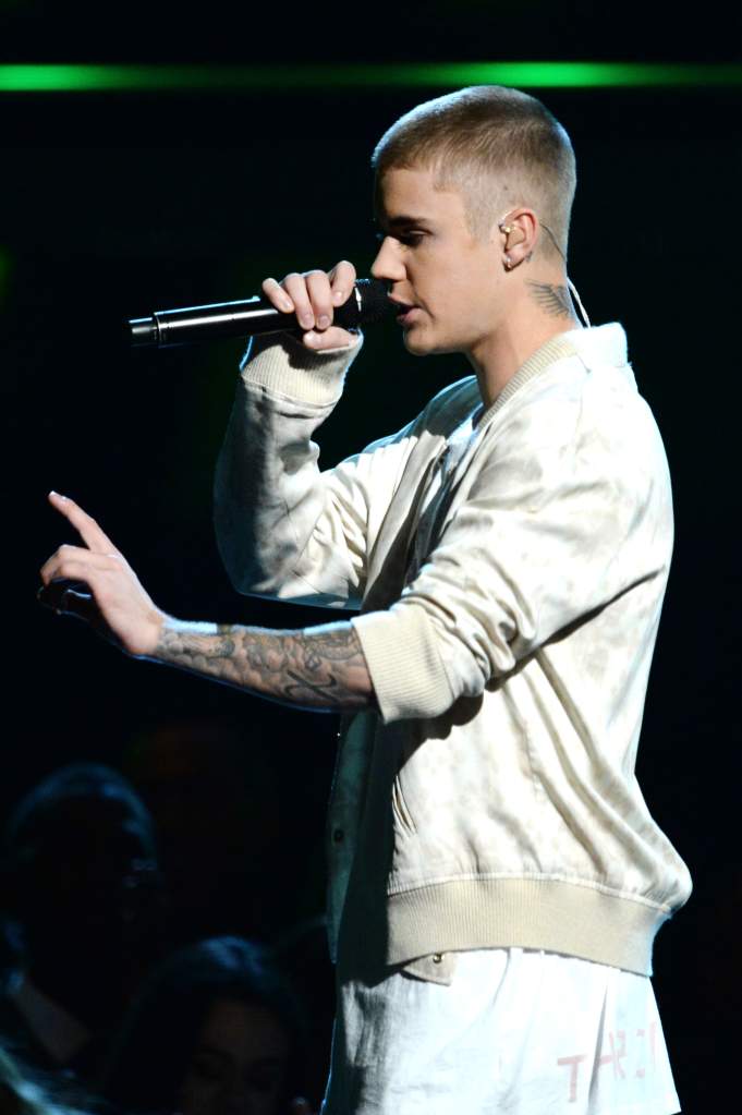 2016 Billboard Music Awards - Show American Music Awards