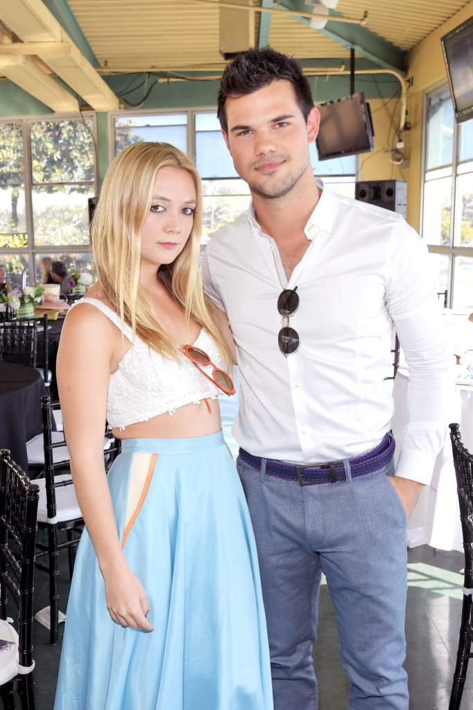 Billie Lourd y Taylor Lautner en el 2016 Breeder's Cup World Championships en Santa Anita, 5 de noviembre de 2016. (Getty)