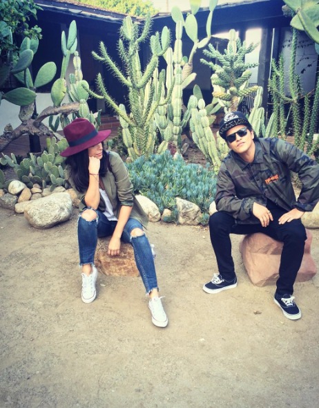 Bruno Mars Jessica Caban