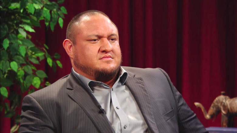 Samoa Joe atacó a Sami Zayn en "Monday Night Raw" la semana pasada. (WWE.com)