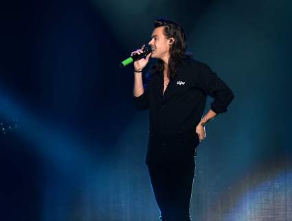 Cómo Escuchar la Nueva Canción de Harry Styles ‘Sign of the Times’