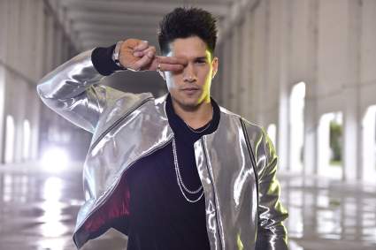 Chyno Miranda reaparece después de que Wikipedia lo declara muerto