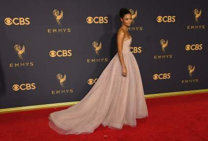 Premios Emmy 2017: Los mejores looks de la alfombra roja [FOTOS]