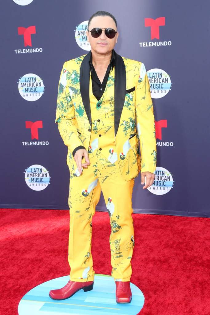 Latin American Music Awards 2018: Los peores looks de la alfombra [FOTOS], peores vestidos, peores vestidas, Elvys Crespo,