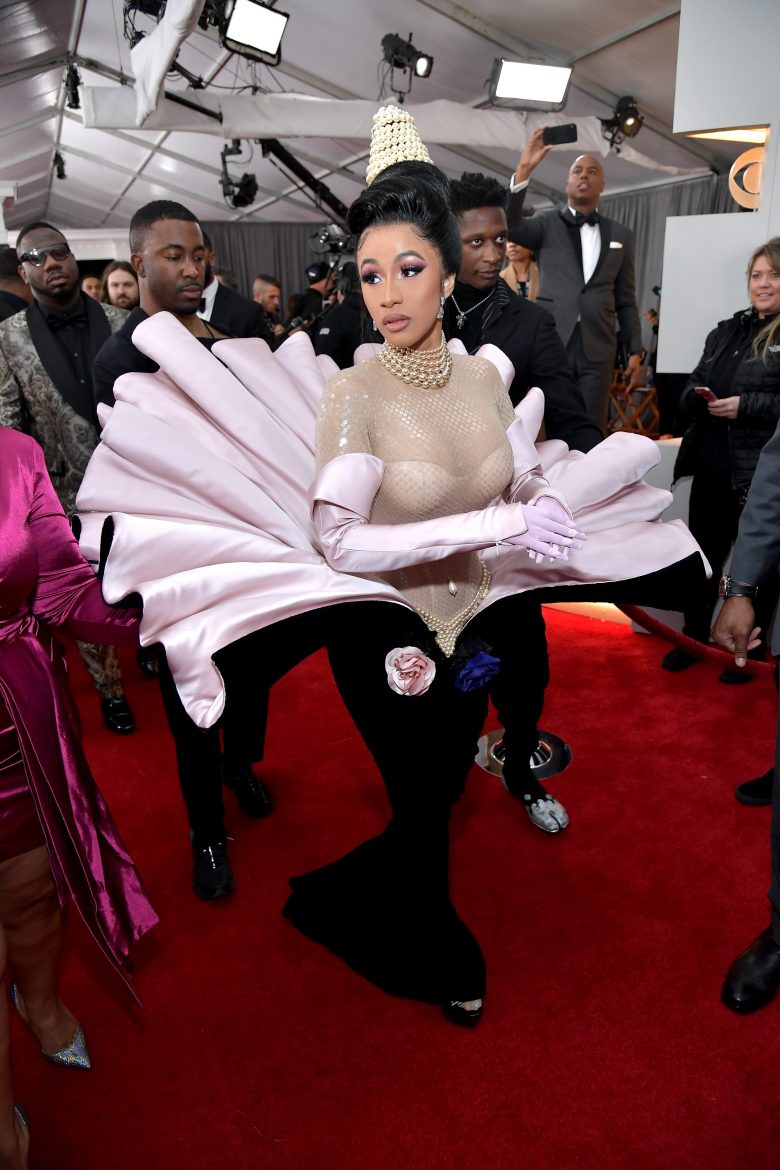 [FOTOS] Grammy 2019: Peores looks de la Alfombra Roja, perores vestidos, B