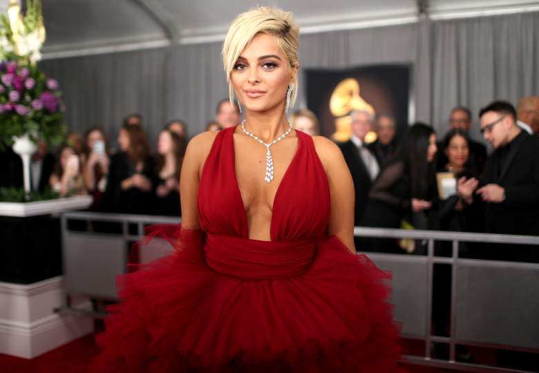 ¿Quién es el diseñador del vetido rojo de Bebe Rexha en los Grammys 2019?