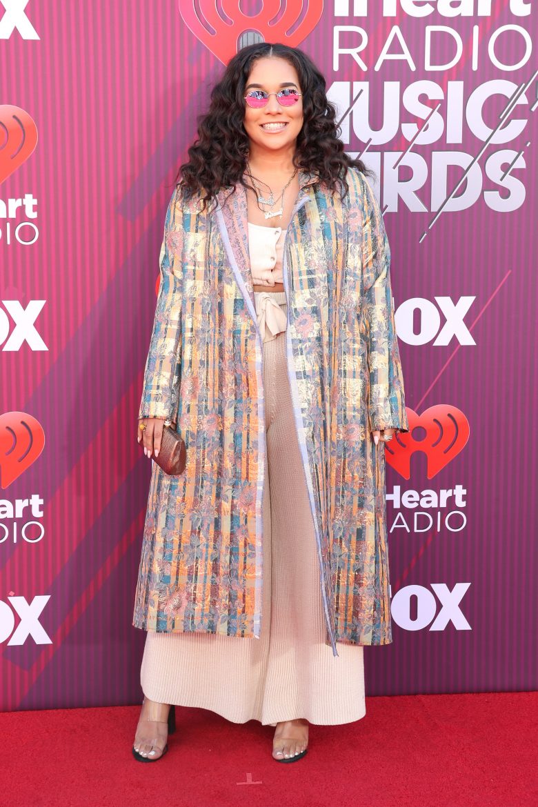 [FOTOS] iHeartRadio Music Awards 2019: Los peores vestidos de la Alfombra, Raven B.