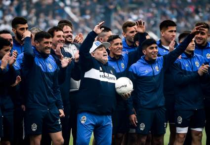 Maradona causa euforia entre sus hinchas: ¿qué hizo esta vez el exfutbolista?