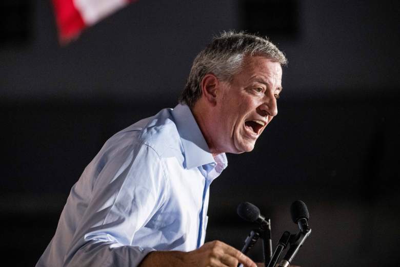 Alcalde De Blasio se retira de carrera a la Presidencia: ¿Trump se burló?