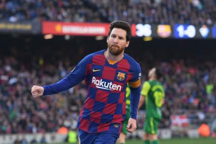 Video: Messi se suma al reto del papel higiénico