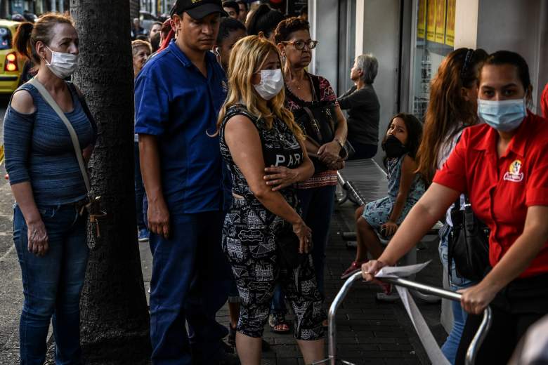 La mayoría de muertos por coronavirus en NY son latinos: ¿por qué?