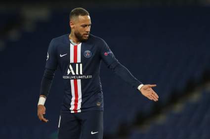 Neymar, denunciado por homofobia: “Hay que meterle un palo de escoba por el c***”