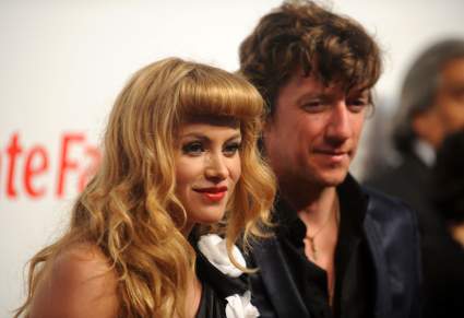 Colate niega que quiera quitarle su hijo a Paulina Rubio