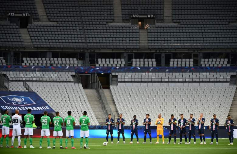 Jugadores del PSG y Saint-Etienne