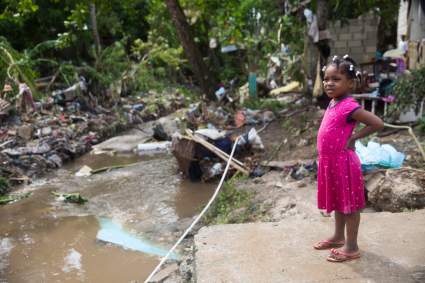 [FOTOS] El huracán Isaías acecha a la costa este de Estados Unidos: los destrozos en su paso por Santo Domingo