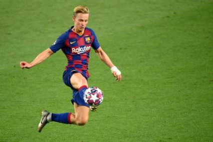 [FOTO] Frenkie de Jong jugó con la mano así de hinchada por la picadura de una abeja