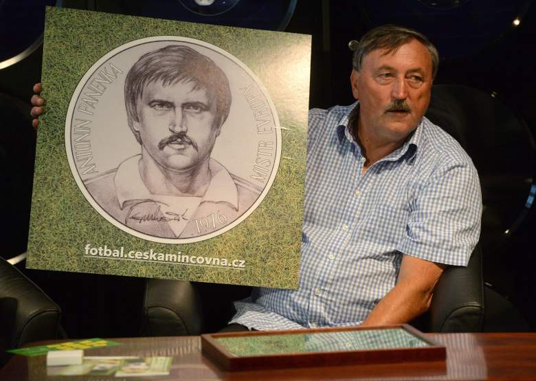 Antonín Panenka - Ex futbolista.