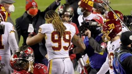 [VIDEO] La sorprendente promesa de Tom Brady a Chase Young