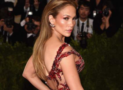 Jennifer López presume de un look pocas veces antes visto: [Foto]