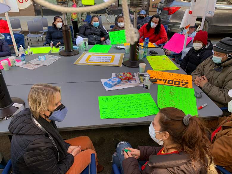 Cynthia Nixon en huelga de hambre de inmigrantes en Nueva York