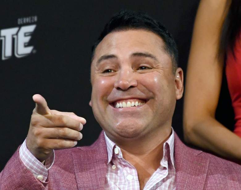 Oscar De La Hoya aparece drogado en evento y "se roba el show" en redes