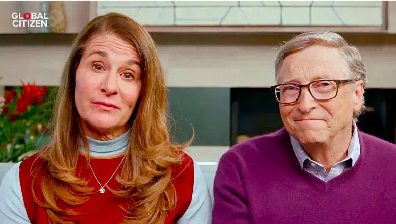 En esta captura de pantalla, Melinda Gates y Bill Gates hablan durante "Un mundo: Juntos en casa" presentado por Global Citizen el 18 de abril de 2020.