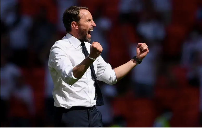 Gareth Southgate, entrenador de Inglaterra celebra después de la victoria en el partido del Grupo D del Campeonato de la UEFA Euro 2020 entre Inglaterra y Croacia en el estadio de Wembley el 13 de junio de 2021 en Londres, Inglaterra. (Foto de Laurence Griffiths / Getty Images)