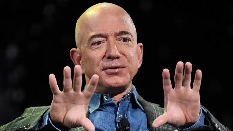 El ex director ejecutivo de Amazon, Jeff Bezos.