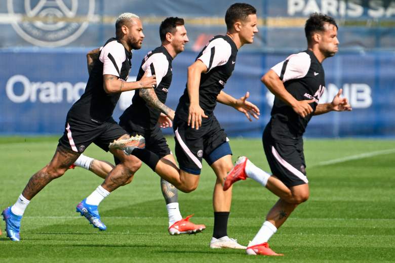 Leo Messi en pleno entrenamiento con el PSG.