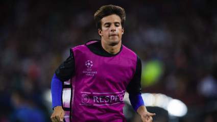 [FOTO] La cara de Riqui Puig mirando a Koeman desde el banquillo se vuelve viral