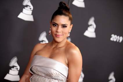 Francisca Lachapel se luce cantando – VIDEO