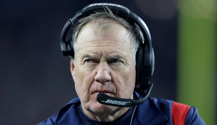 Bill Belichick en problemas tras supuesto texto: ‘Perdón si la c****’