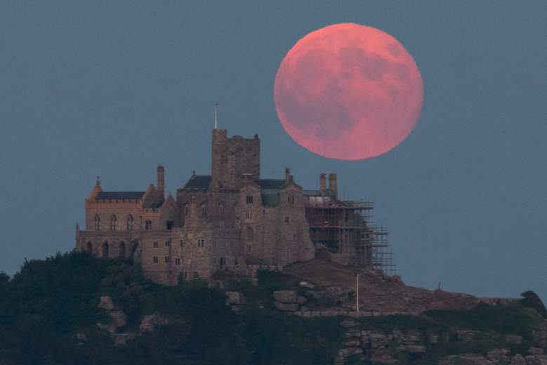 Superluna de fresa, un fenómeno astronómico mundial