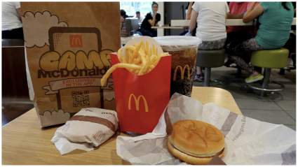 ¿McDonald’s está abierto en Navidad y Nochebuena 2022?