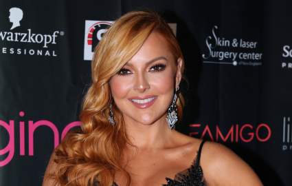 Marjorie de Sousa deslumbra a sus 42 años en traje de baño