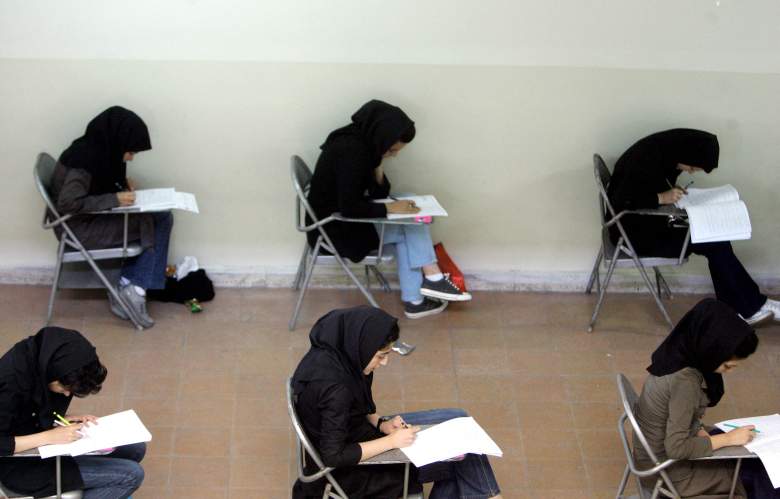 Más de un centenar de niñas fueron envenenadas en escuelas de mujeres de todo el país