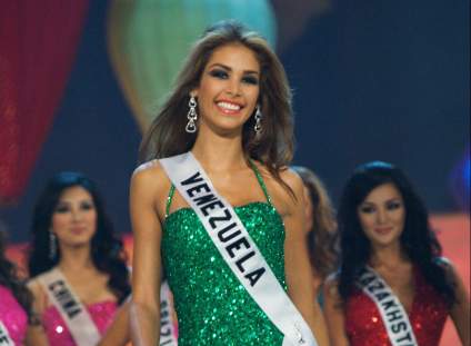 Ex Miss Universo Dayana Mendoza está irreconocible: ¿Por qué la tachan de fanática religiosa?