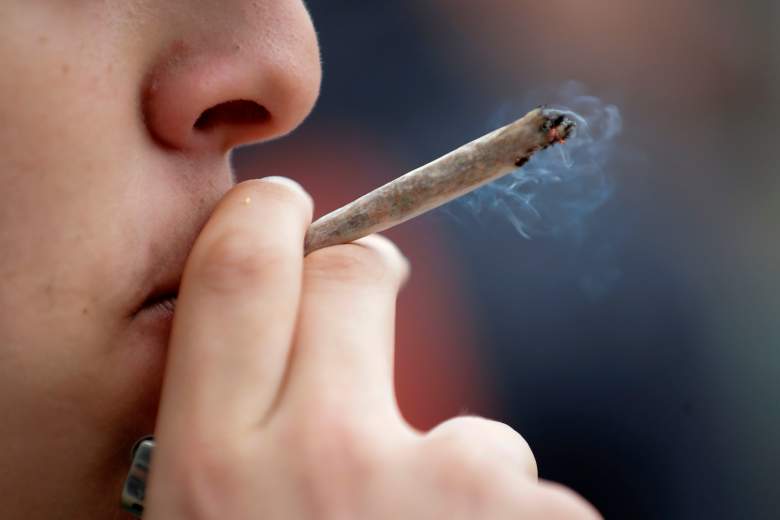 Consumo regular de marihuana en hombres jóvenes incrementa el riesgo de esquizofrenia.