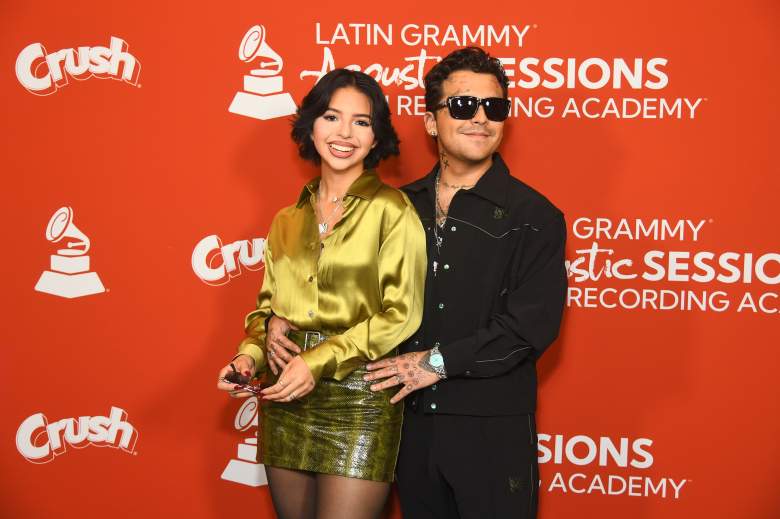 Ángela Aguilar y Christian Nodal en la sesión acústica de los Latin Grammy.