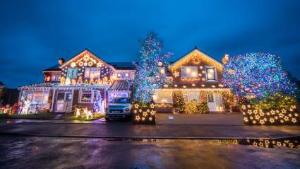 El HGTV Mina Starsiak Hawk comienza la preparación de Navidad en octubre