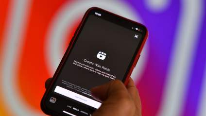 Star Asuelu Pulaa se defiende contra los troles