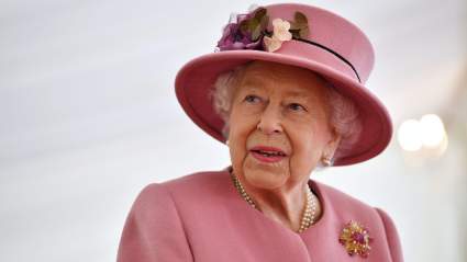 Hallmark Stars Mourn Death of Queen Elizabeth II: “Qué legado ’