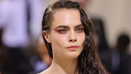 Cara Delevingne Has Drunken Blunder en el Partido de la Estrella RHONY
