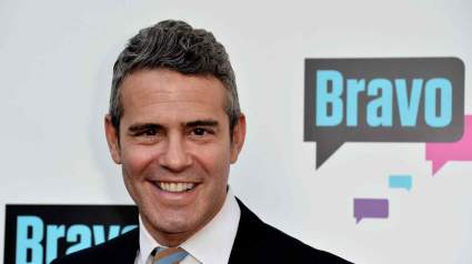 Andy Cohen Conferencias Denise Richards Negociaciones de Contrato