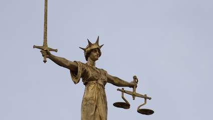 Esta Actriz de ‘Star Trek’ casi se convirtió en un Abogado (hasta que hizo una clase)